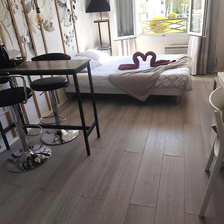 Hsh France Location Disney Land Paris - Suite Nicolas - Appartement De Charme 뷰씨 쎙 죠흐쥬 외부 사진