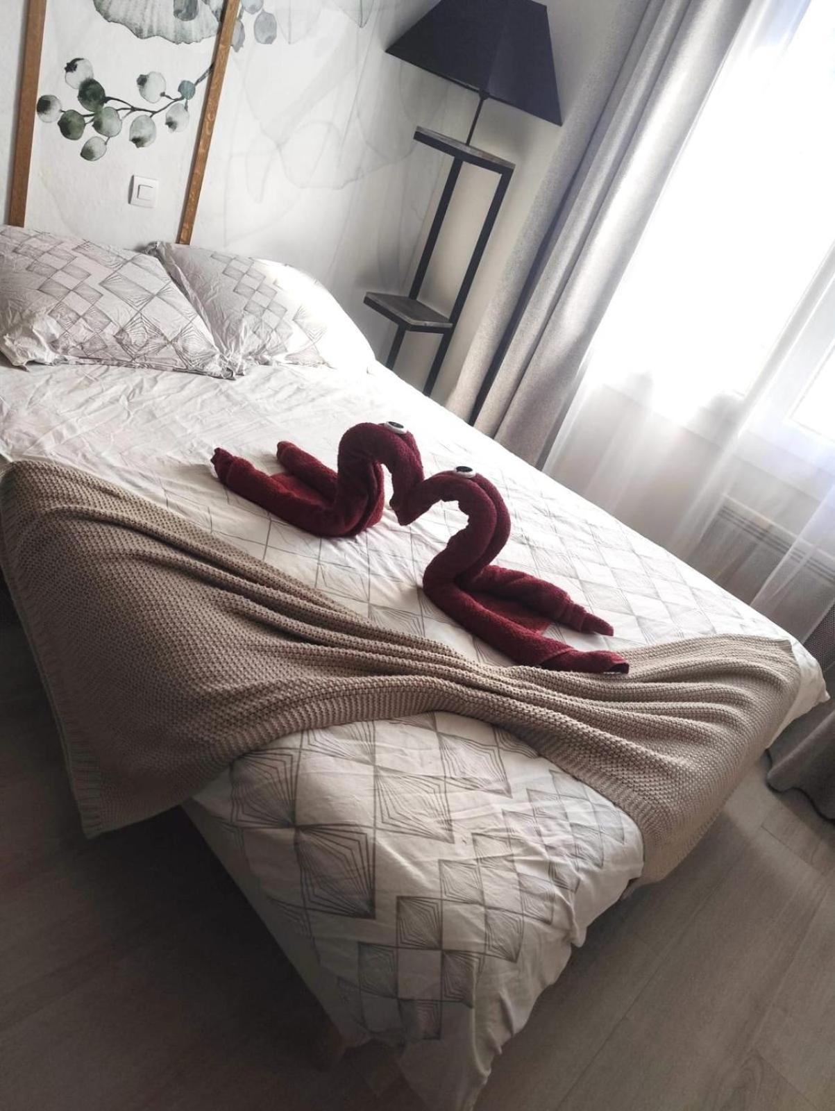 Hsh France Location Disney Land Paris - Suite Nicolas - Appartement De Charme 뷰씨 쎙 죠흐쥬 외부 사진